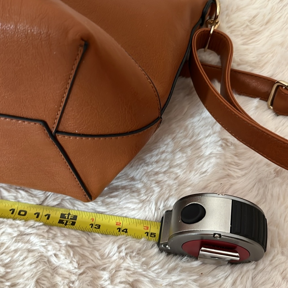 G.H.Bass & Co. Vegan Leather Tote, EUC - Picture 9 of 14